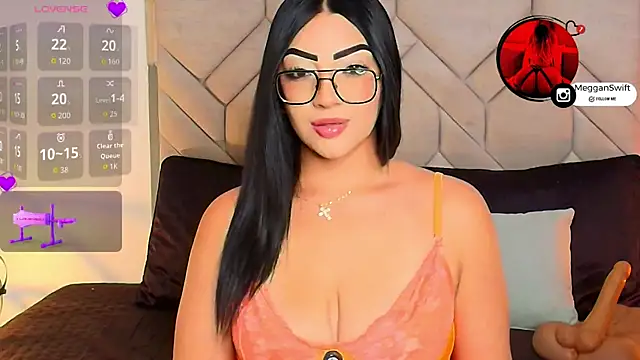 megganswift  online show from 07/24/26, 04:05