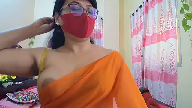 Elena cruz5 online show from 02/04/26, 02:39