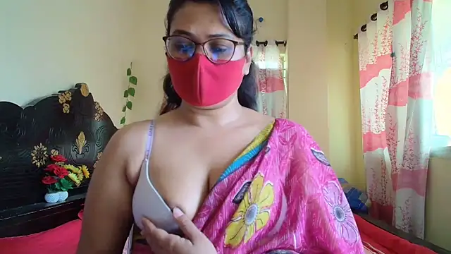 Elena cruz5 online show from 02/25/26, 07:29