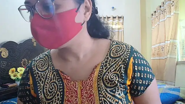 Elena cruz5 online show from 04/09/26, 09:36