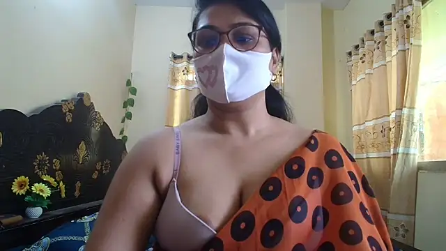 Elena cruz5 online show from 04/11/26, 07:45