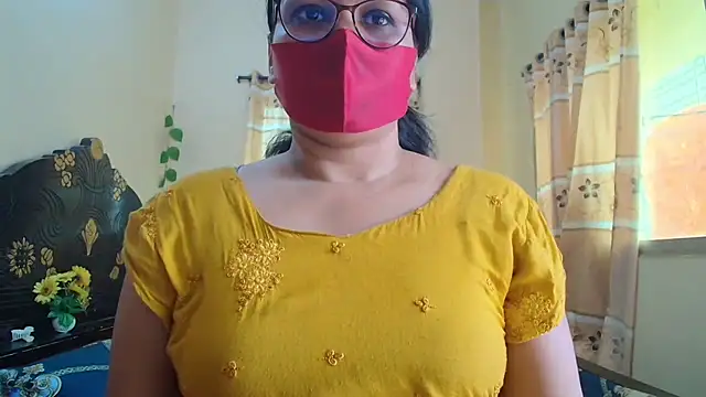 Elena cruz5 online show from 04/26/26, 03:48