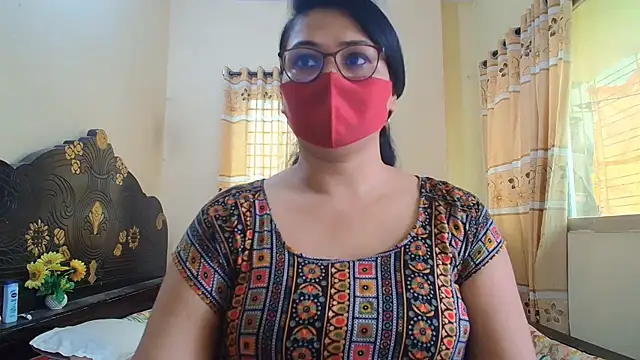 Elena cruz5 online show from 06/05/26, 04:19