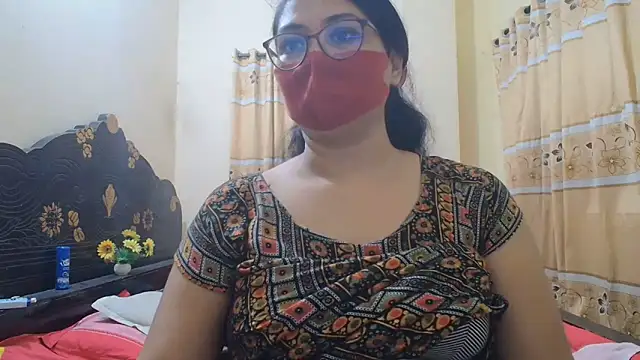 Elena cruz5 online show from 07/01/26, 02:07
