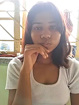 Snapshot of _sexy-queen chatting on 10/05/25, 08:01  sexy-queen online show from 10/05/25, 08:01