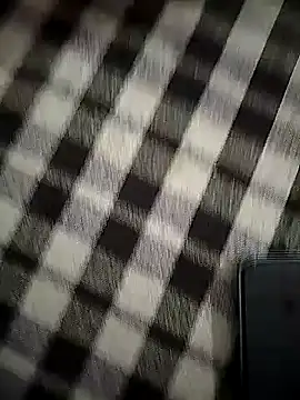 Snapshot of sexy__girls98 chatting on 10/29/25, 06:15 sexy girls98 online show from 10/29/25, 06:15