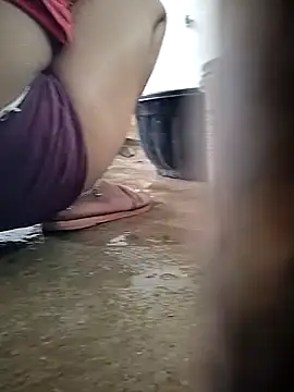 Snapshot of sexy__girls98 chatting on 12/05/25, 04:43 sexy girls98 online show from 12/05/25, 04:43