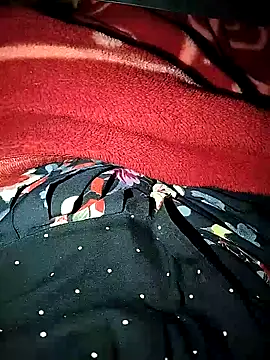 Snapshot of sexy__girls98 chatting on 12/21/25, 06:09 sexy girls98 online show from 12/21/25, 06:09