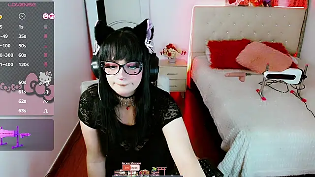 Lunyhose online show from 11/30/25, 09:30