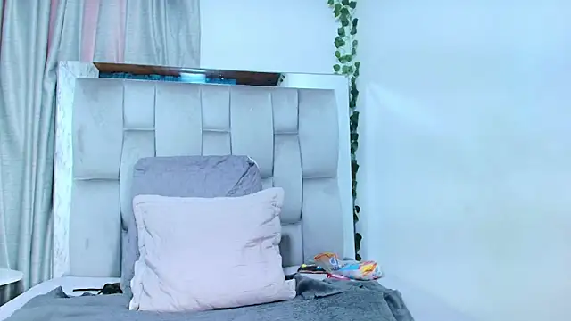 maraa X online show from 11/28/25, 07:38