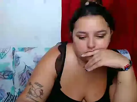 KeilyHall online show from 10/20/25, 10:16