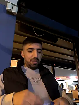 ahmet4090 online show from 11/06/25, 06:20