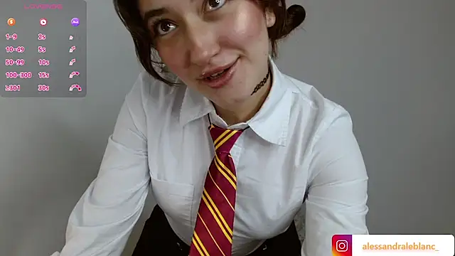 AlessandraLB online show from 09/10/25, 10:15