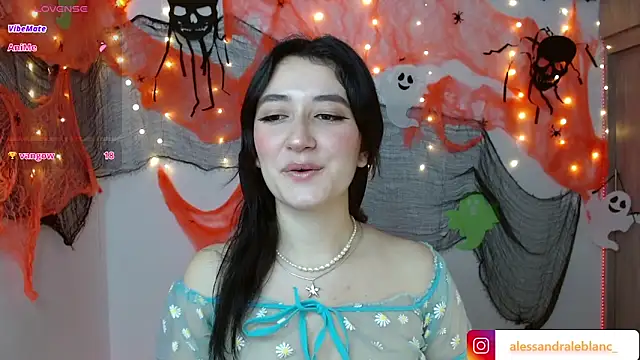 AlessandraLB online show from 09/29/25, 10:31