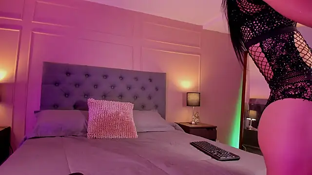 ALICESANDOVAL online show from 09/25/25, 11:58