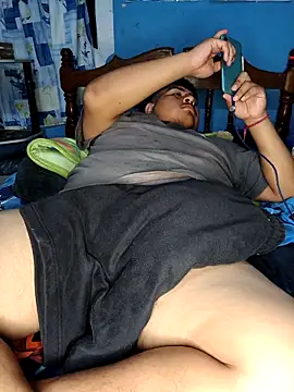 ramito1007 online show from 11/26/25, 03:29