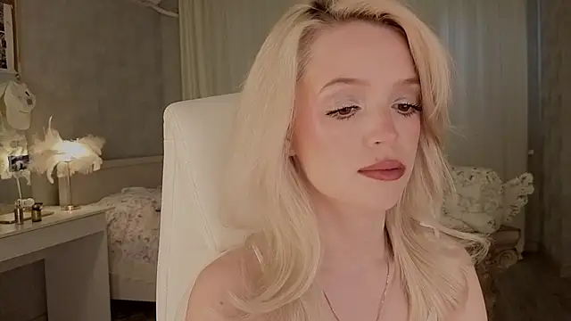 I am joss online show from 04/21/26, 02:51