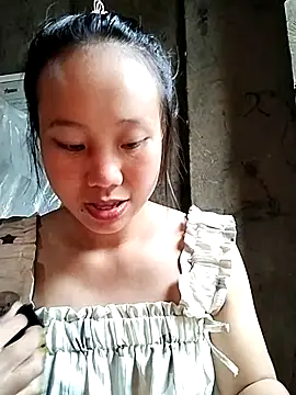 Snapshot of liu-liusexy chatting on 09/09/25, 04:01 liu-liusexy online show from 09/09/25, 04:01