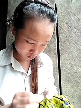 Snapshot of liu-liusexy chatting on 09/12/25, 01:49 liu-liusexy online show from 09/12/25, 01:49