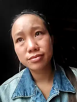 Snapshot of liu-liusexy chatting on 10/16/25, 01:28 liu-liusexy online show from 10/16/25, 01:28