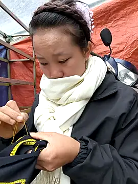 liu-liusexy online show from 12/05/25, 02:42