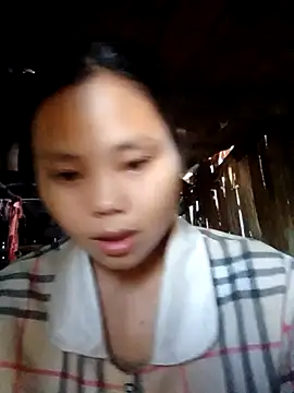 omiu-baby online show from 10/10/25, 12:31