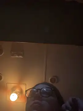 Snapshot of adventuresinsky chatting on 10/09/25, 07:17 adventuresinsky online show from 10/09/25, 07:17