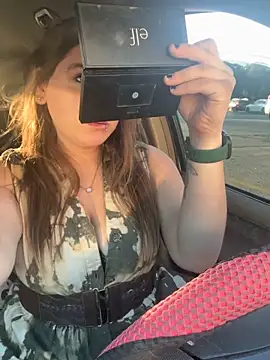 Snapshot of adventuresinsky chatting on 10/16/25, 09:16 adventuresinsky online show from 10/16/25, 09:16