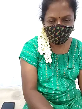 umashreetamil online show from 10/12/25, 01:15