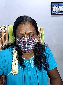 umashreetamil online show from 11/24/25, 04:12