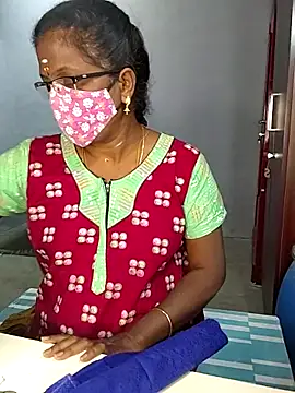 umashreetamil online show from 03/14/26, 01:49