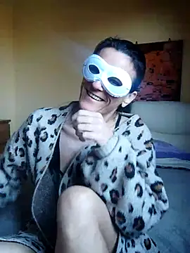 Snapshot of Ariel_cp chatting on 02/26/26, 01:10 Ariel cp online show from 02/26/26, 01:10