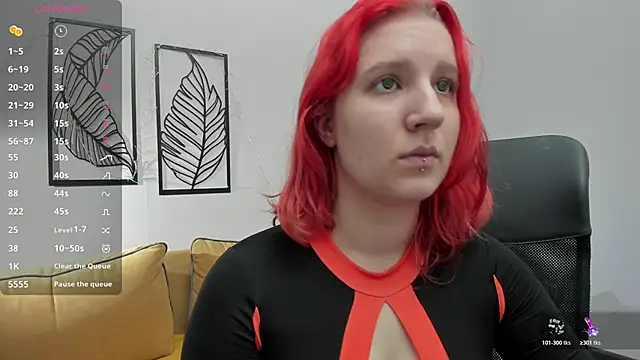 Hailey Foxy online show from 04/15/26, 12:23