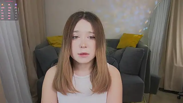 Lina Glow online show from 11/19/25, 07:19