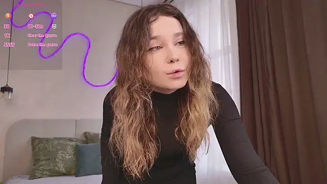 Lina Glow online show from 04/28/26, 06:51