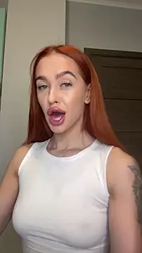 LittleFox    online show from 11/21/25, 07:18