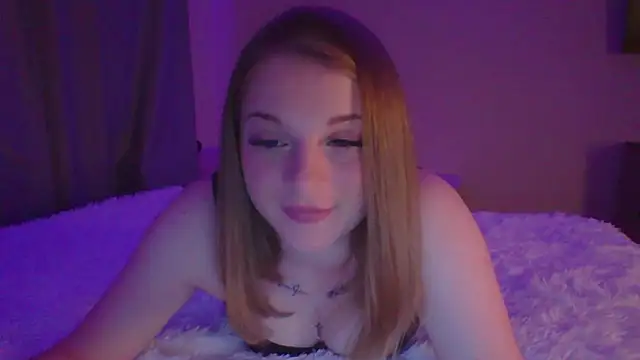 Star Girlish online show from 09/18/25, 09:06