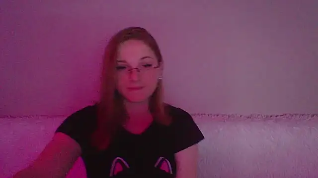 Star Girlish online show from 10/24/25, 05:42