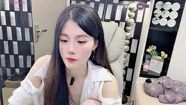 Yueyue-MM online show from 05/28/26, 02:14