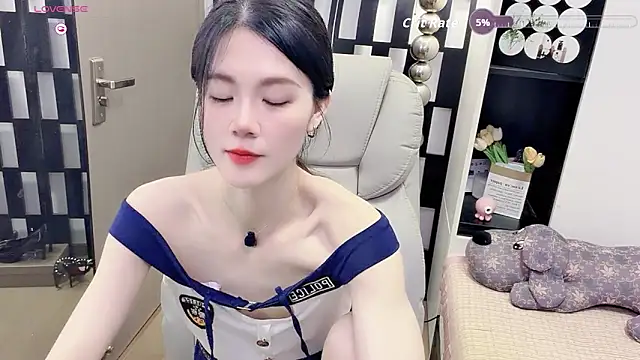 Yueyue-MM online show from 06/04/26, 02:45