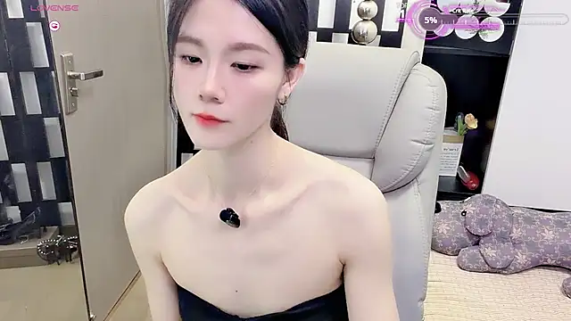 Yueyue-MM online show from 06/28/26, 12:44