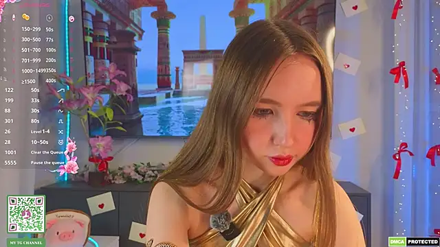 ElfredaTupy online show from 04/20/26, 08:43