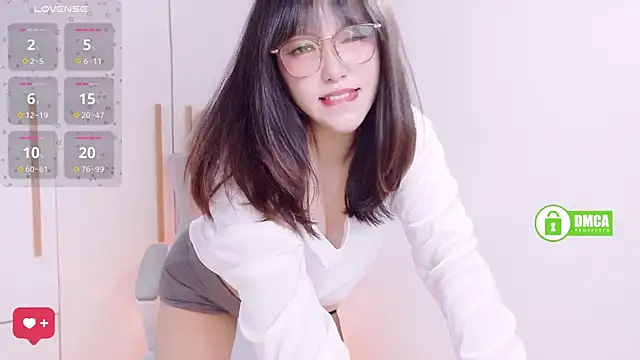 Snapshot of yigbg14 chatting on 10/26/25, 10:10 yigbg14 online show from 10/26/25, 10:10