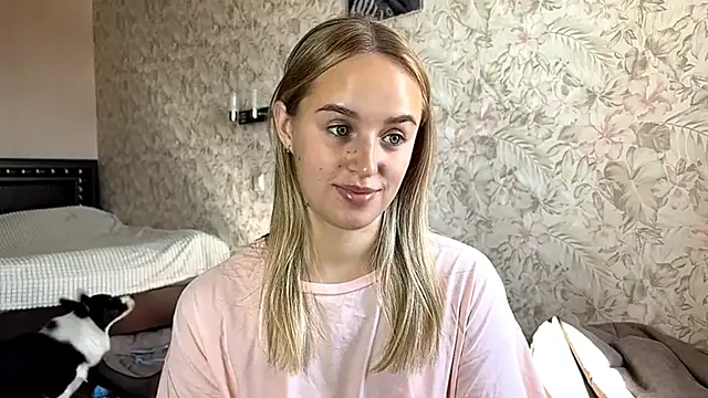 ElisabetLorney online show from 09/11/25, 07:41