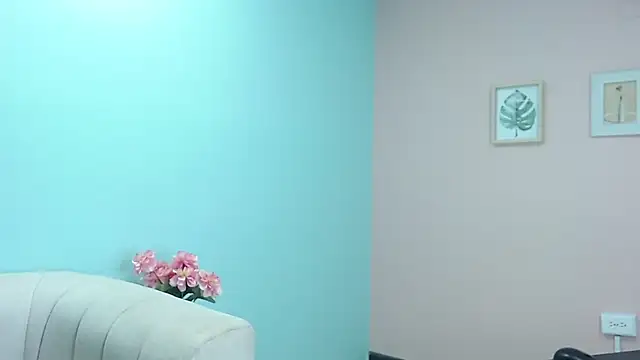 akisha lims26 online show from 10/16/25, 01:23