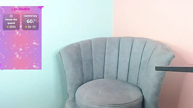 akisha lims26 online show from 10/17/25, 01:35