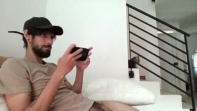 Alejandro92 cali online show from 03/08/26, 03:49