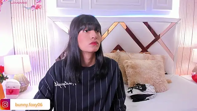 foxybunny online show from 04/13/26, 01:27