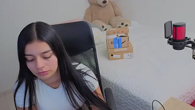 valerihouse online show from 02/11/26, 12:26