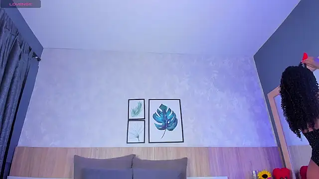 mia gate online show from 10/13/25, 12:05